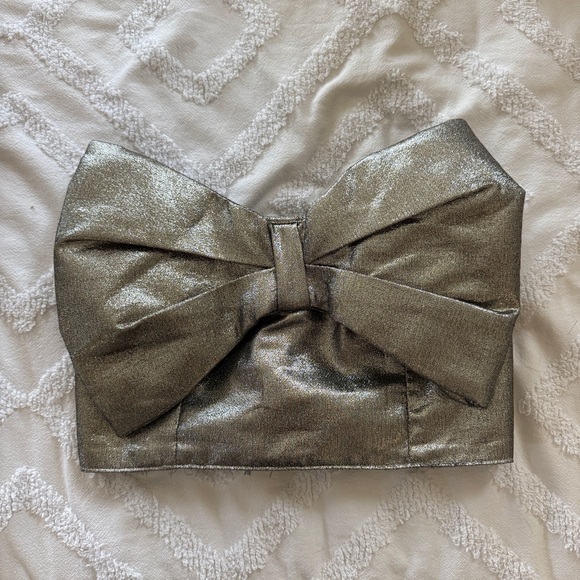 Show Me Your Mimi Glitter Bow Top - Picture 3 of 3